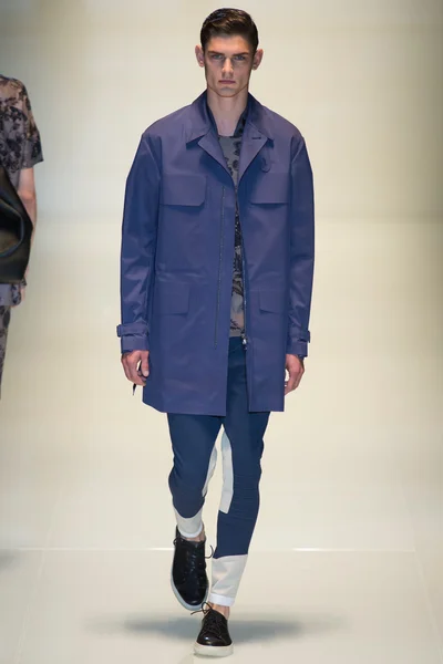 Look 2